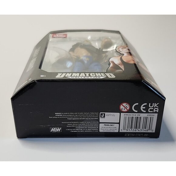 AEW Unmatched Collection Series 6 Owen Hart Chase Edition Action Figure - Picture 5 of 8